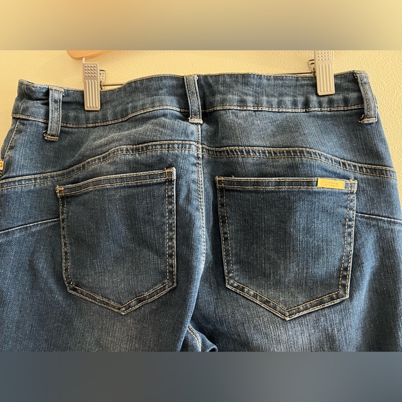 So Lifting By Chico"sWomen's Blue Denim The So Slimming Collection Jeans Size 0 - Picture 3 of 10